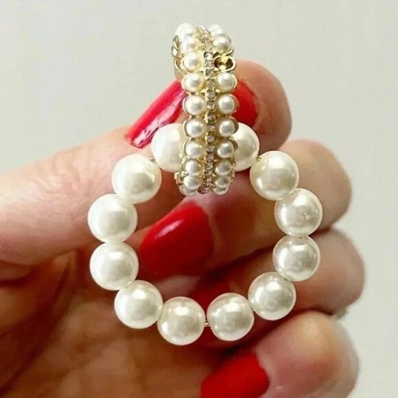 Banana Republic Pearl Drop Double Hoop Earrings Gold Tone & White NWT - Picture 4 of 11